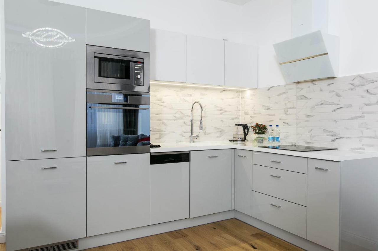 Old Town Cristal Apartment By Otium Krakau Buitenkant foto