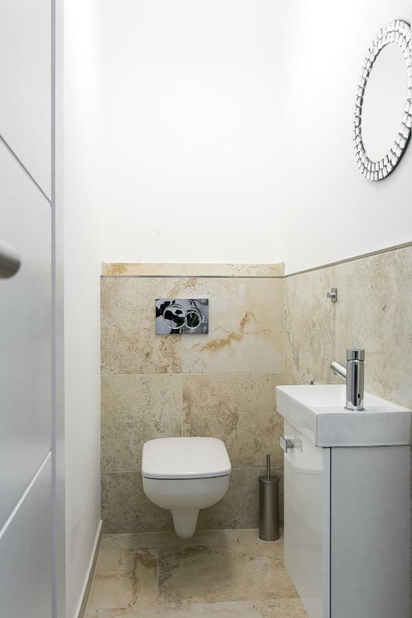 Old Town Cristal Apartment By Otium Krakau Buitenkant foto