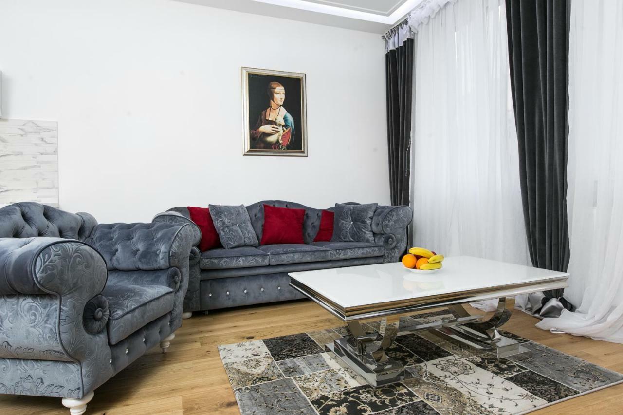 Old Town Cristal Apartment By Otium Krakau Buitenkant foto