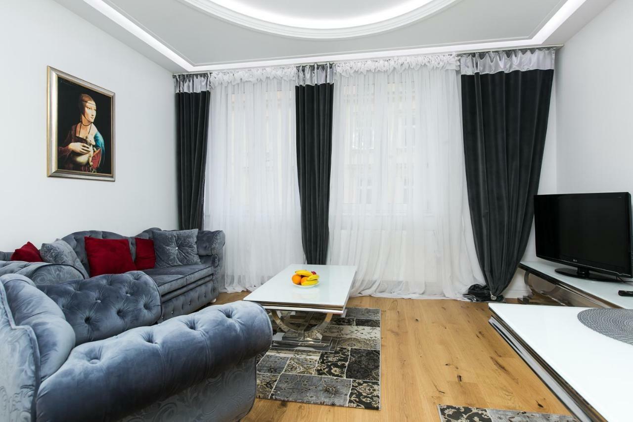 Old Town Cristal Apartment By Otium Krakau Buitenkant foto